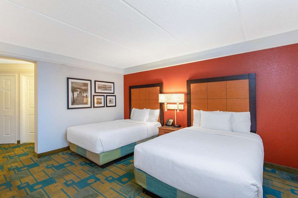 la quinta inn and suites by wyndham jacksonville butler blvd