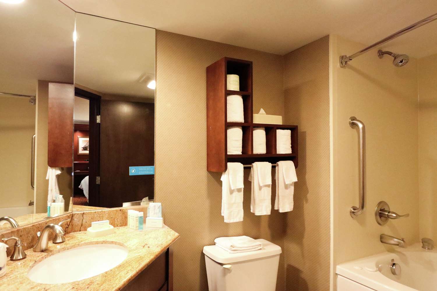 hampton inn columbus south