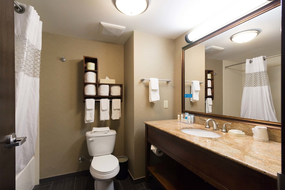 hampton inn columbus south