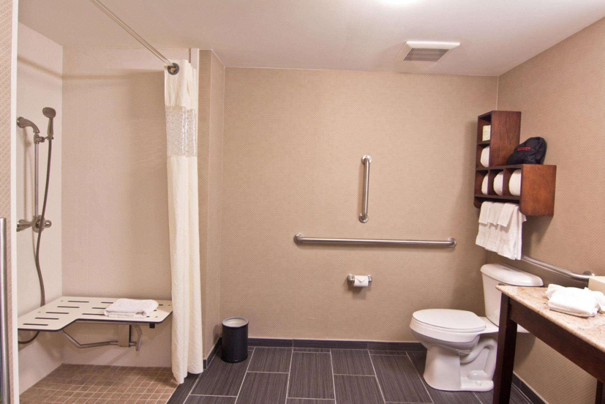 hampton inn columbus south