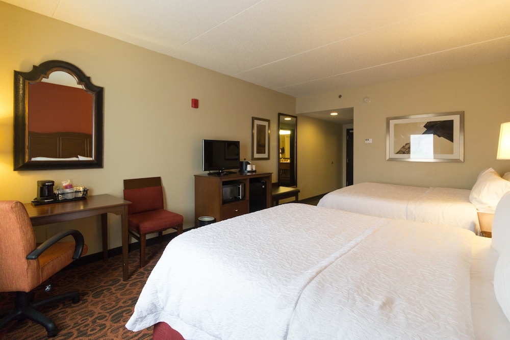 hampton inn columbus south