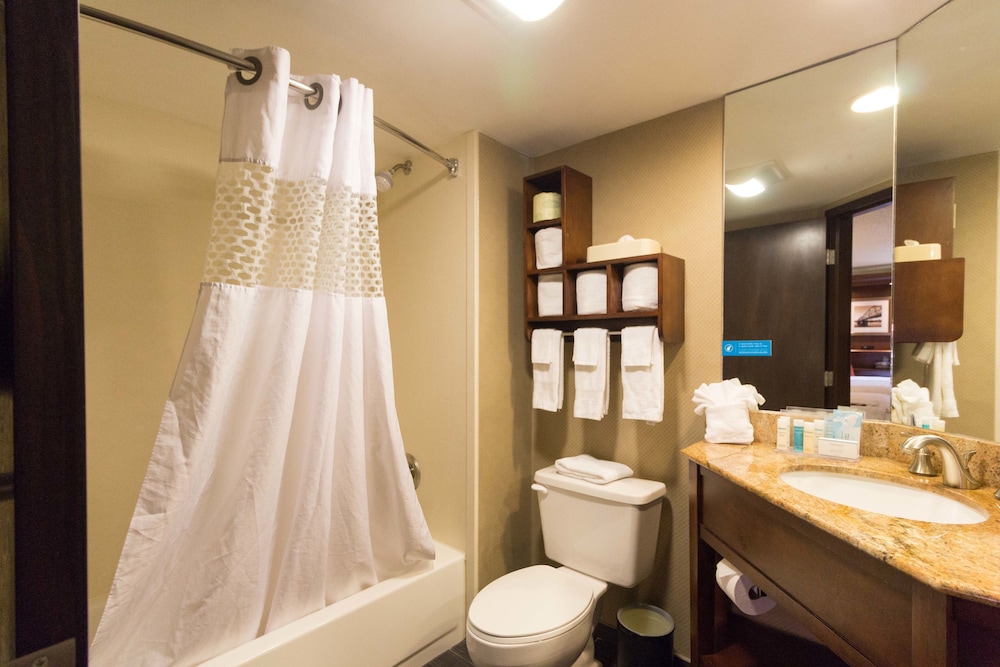hampton inn columbus south