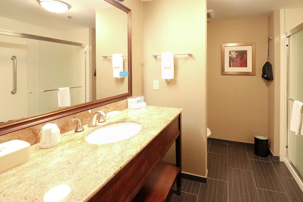 hampton inn columbus south