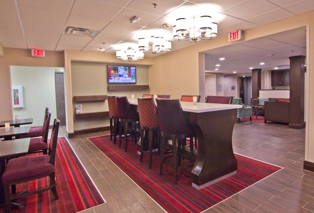 hampton inn columbus south