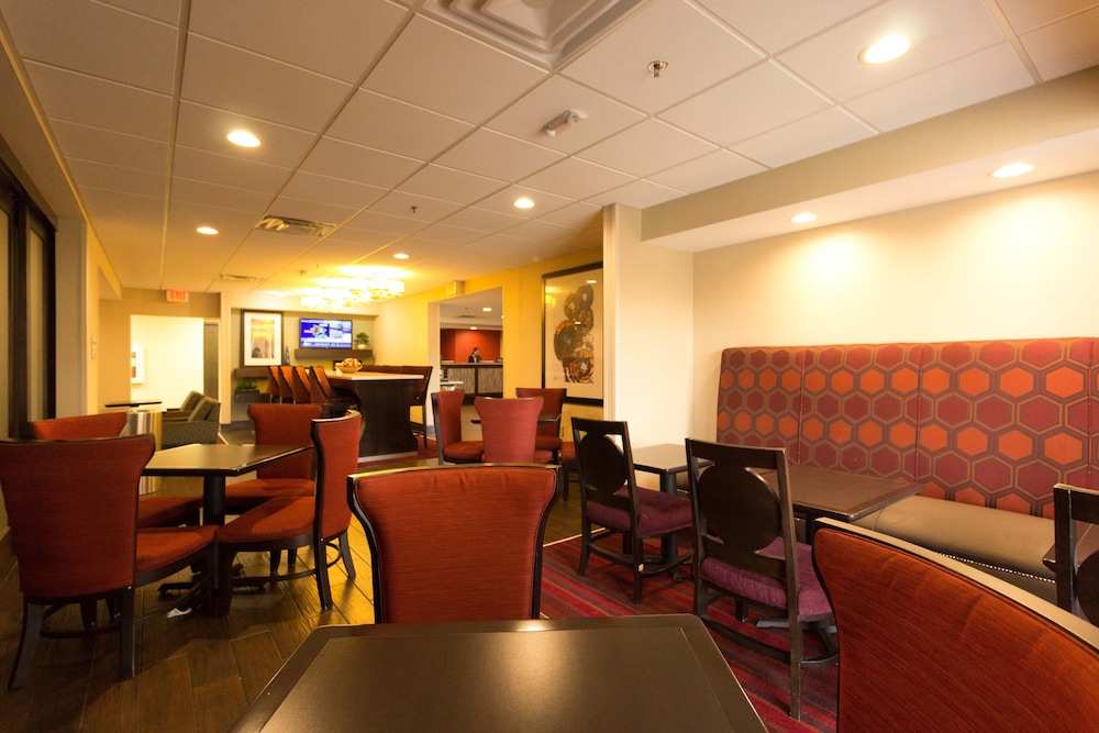 hampton inn columbus south