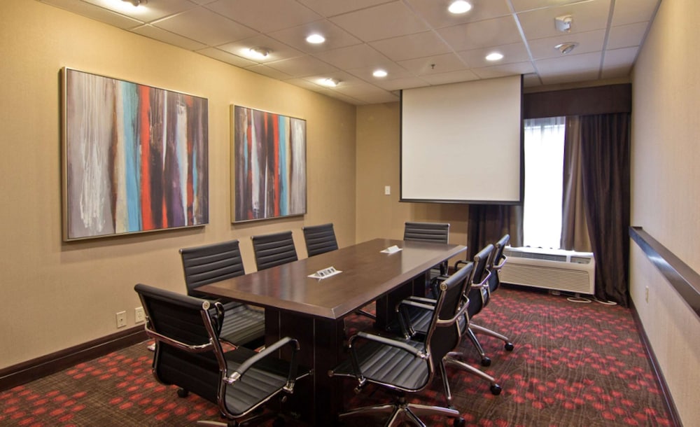 hampton inn columbus south