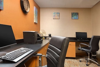 Country Inn & Suites By Radisson, Wolfchase-Memphis, Tn,Near Wolfchase Galleria,3 star