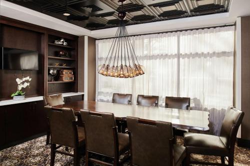 doubletree by hilton raleigh crabtree valley