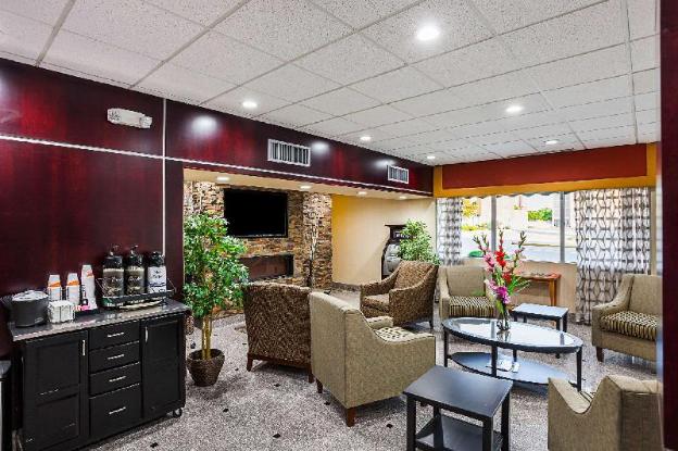 quality inn and suites cincinnati downtown