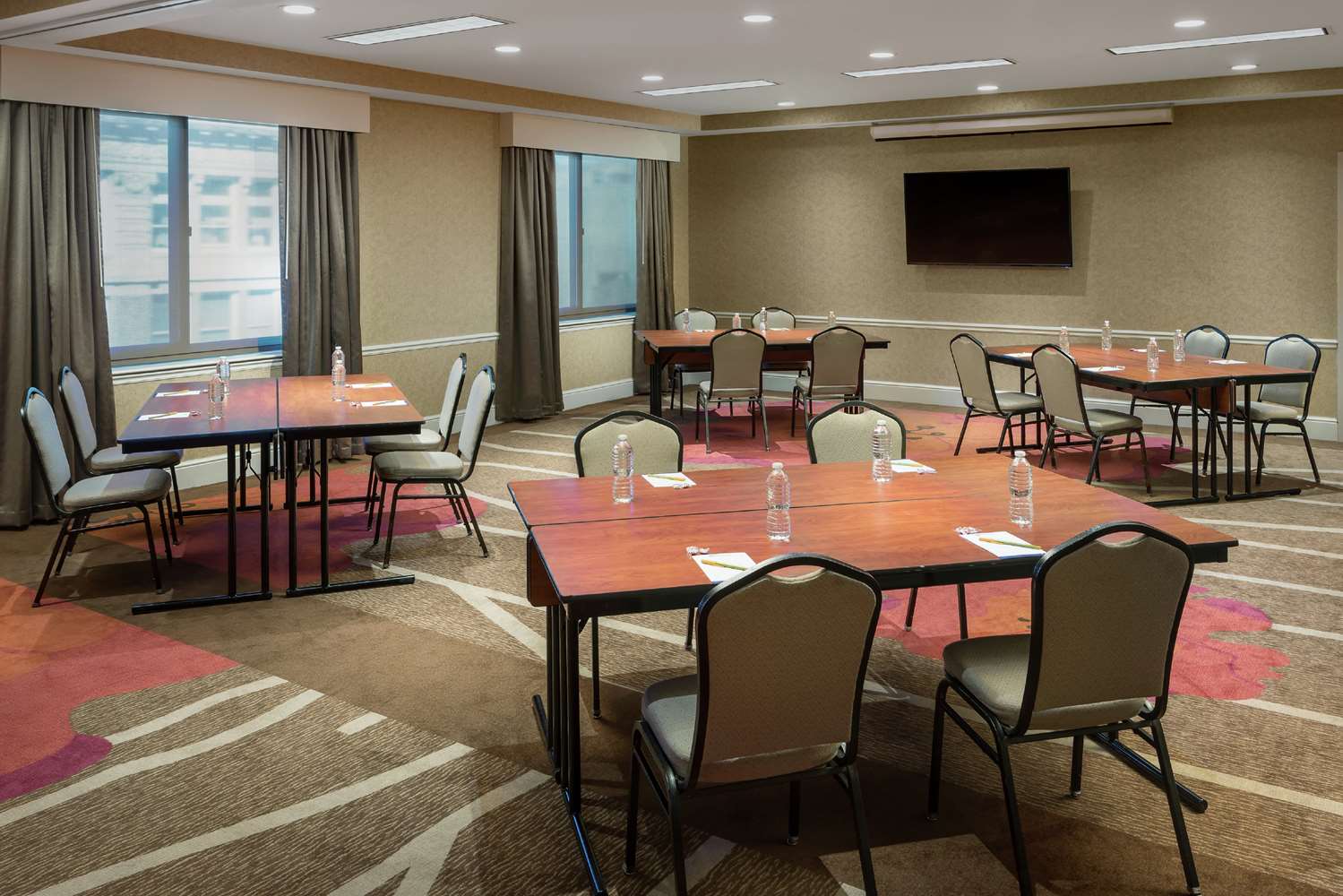 hilton garden inn philadelphia center city