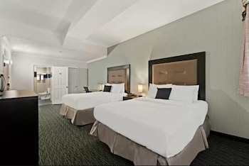 quality inn center city