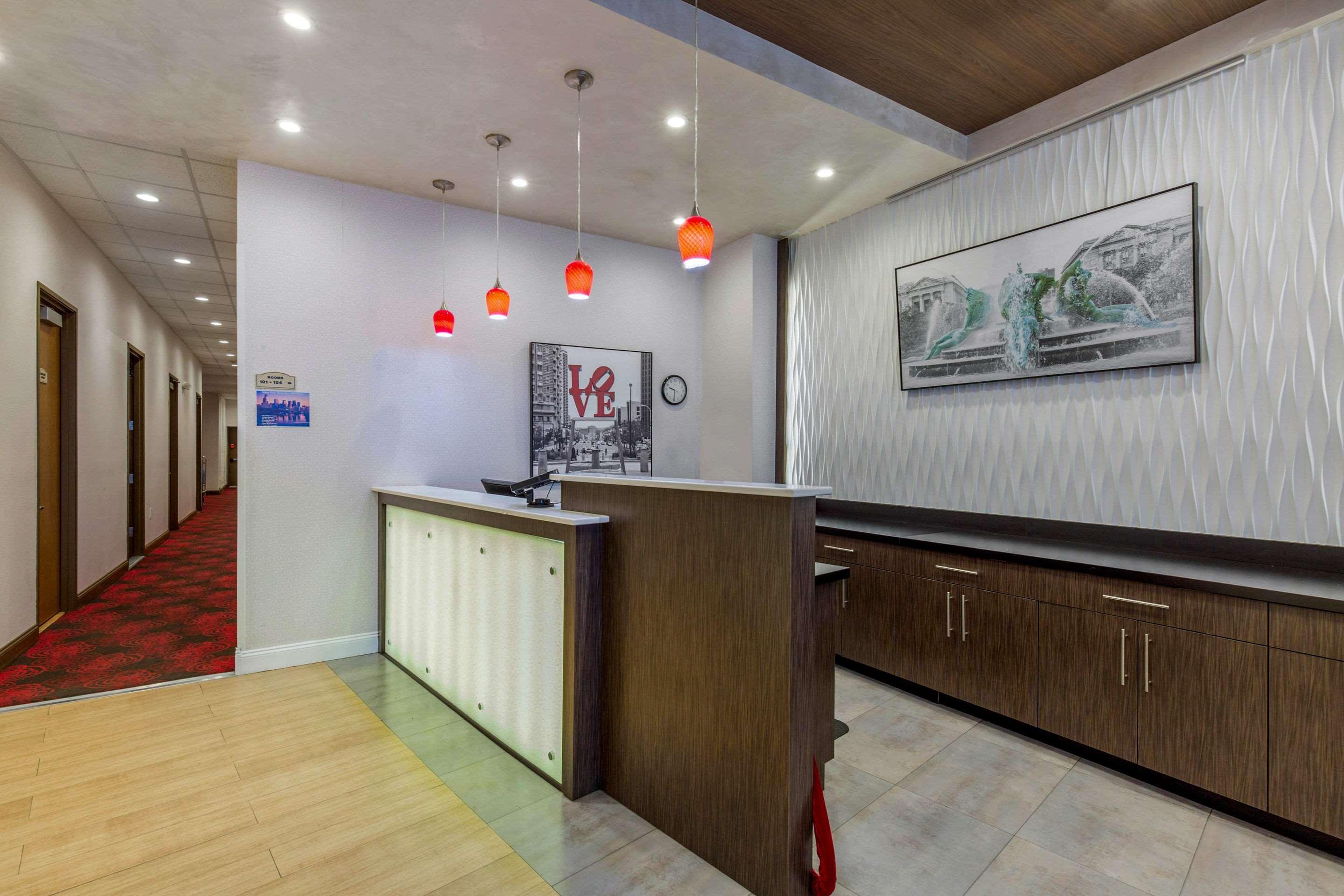 quality inn center city