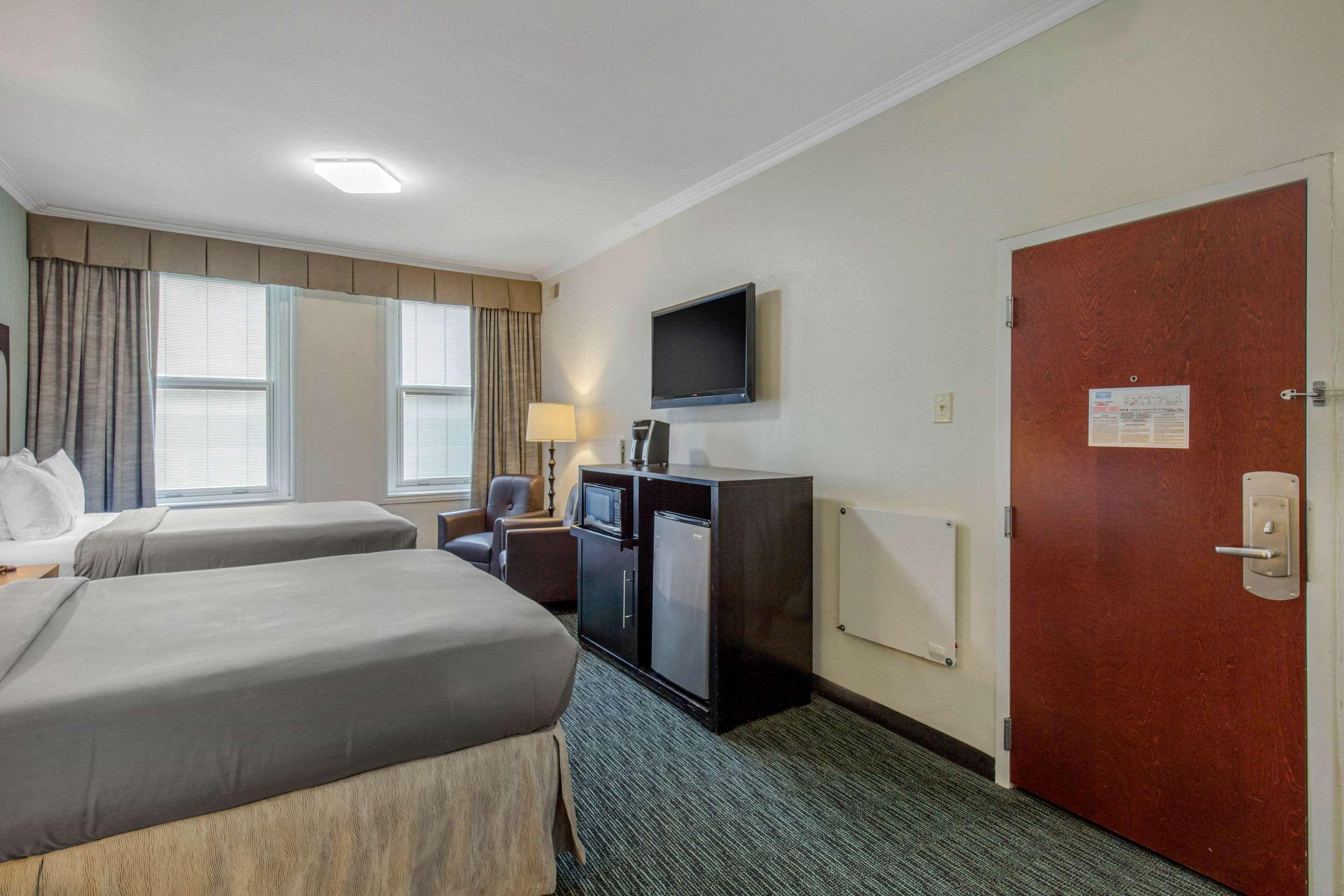 quality inn center city