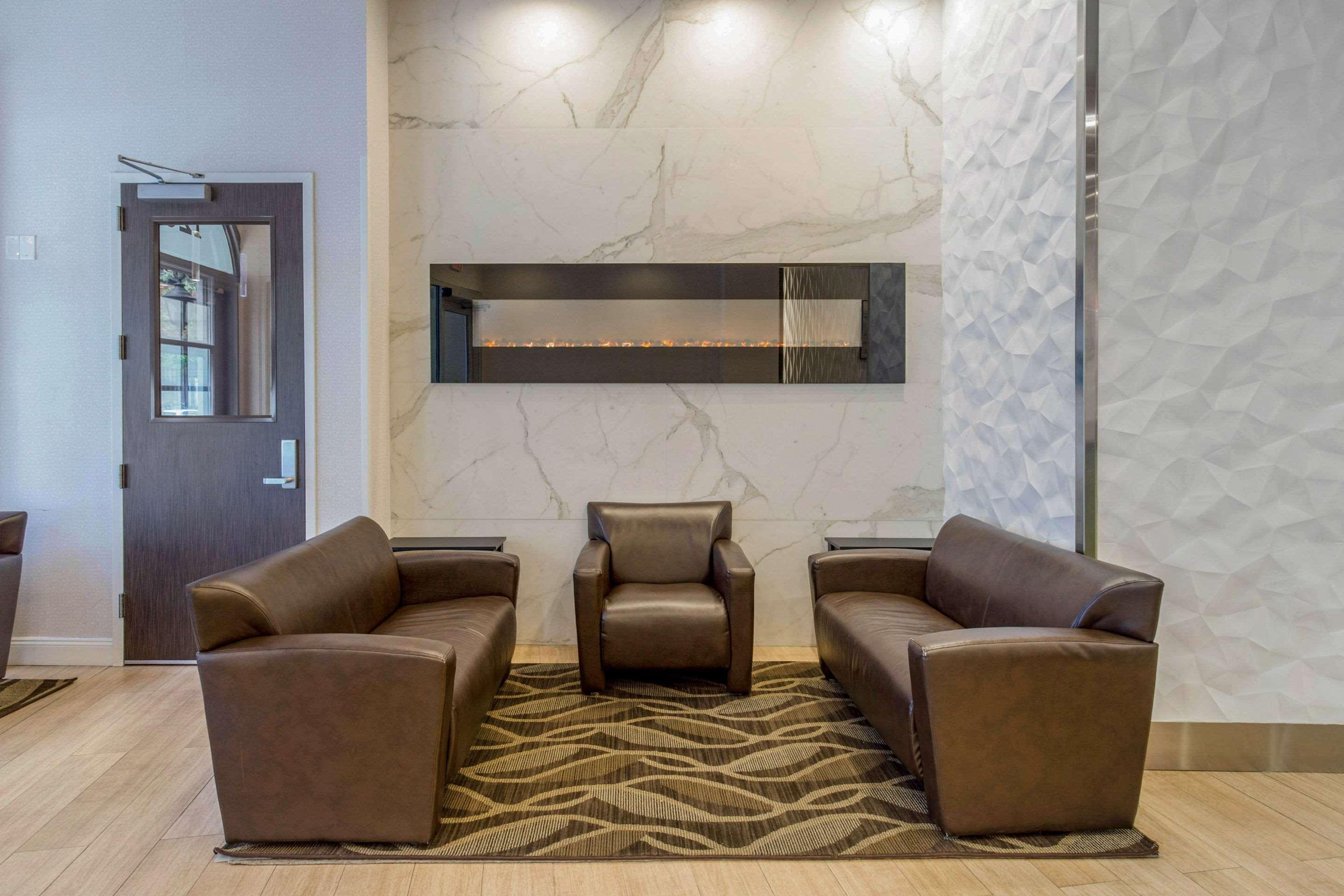 quality inn center city