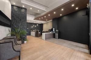 quality inn center city