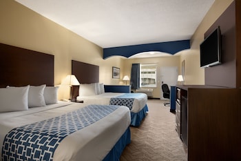 days inn and suites by wyndham cherry hill philadelphia