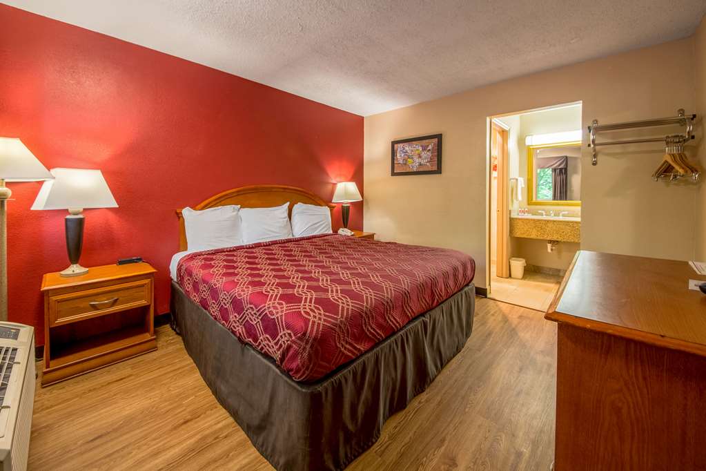 econo lodge mt laurel