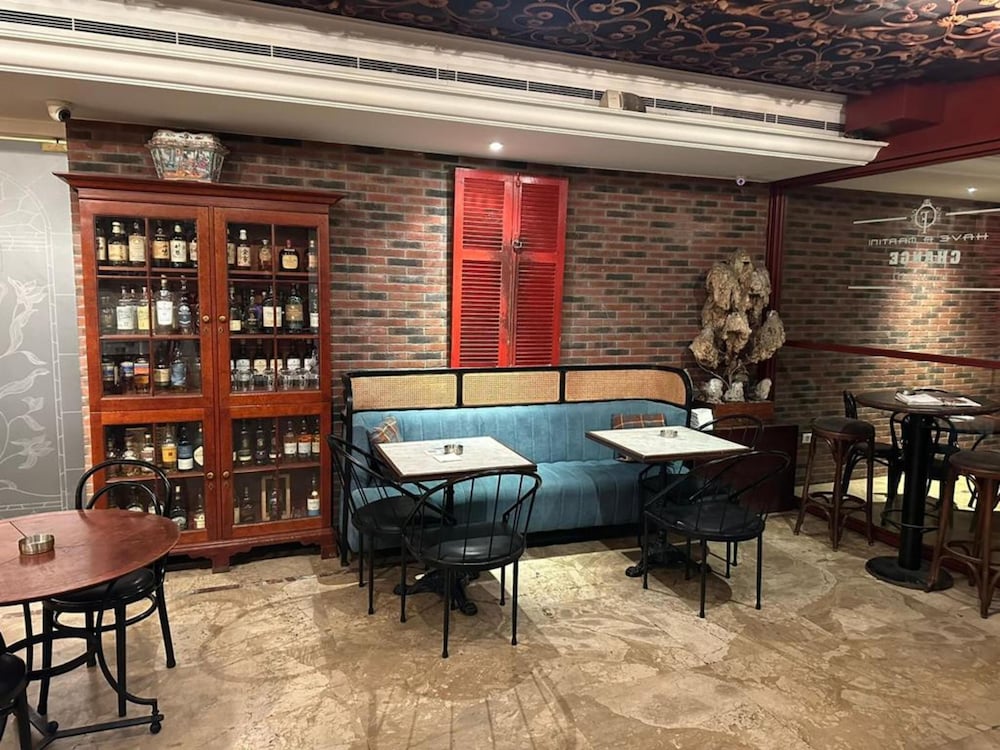 hotel napoleon beirut