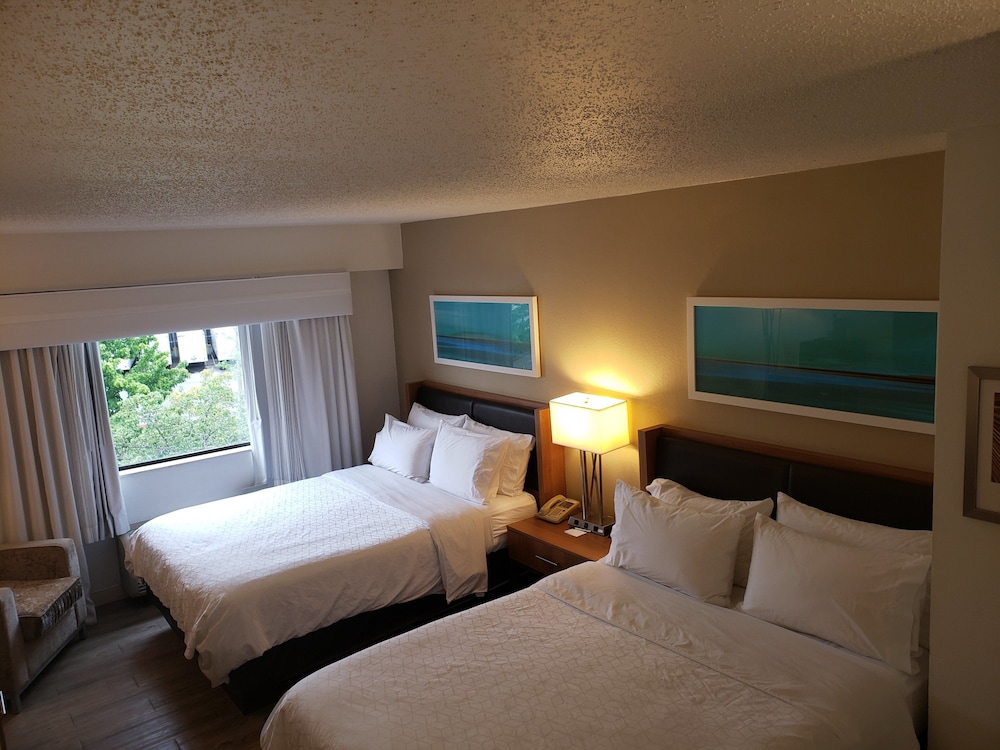 holiday inn express pittsburgh north by ihg