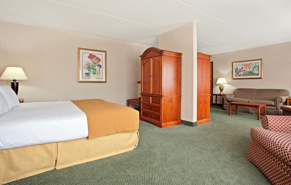 holiday inn express pittsburgh north by ihg