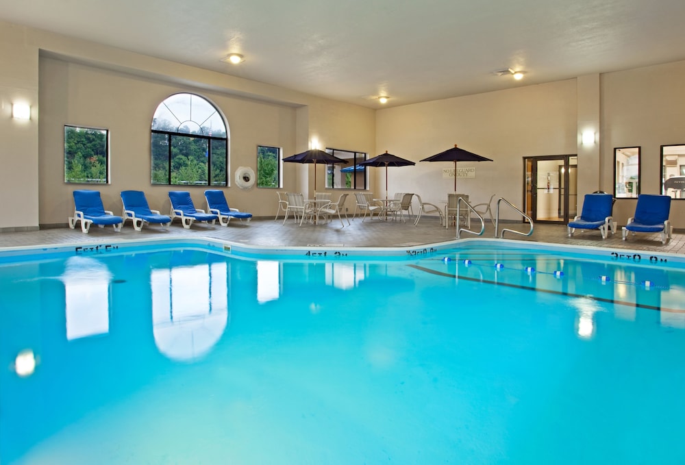holiday inn express pittsburgh north by ihg