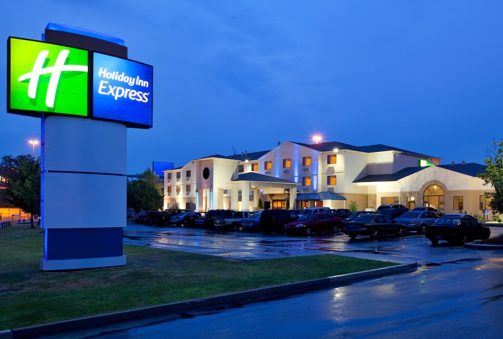 holiday inn express pittsburgh north by ihg
