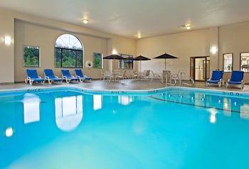 Holiday Inn Express Pittsburgh North By Ihg,Harmar>>Green Tree,3 star
