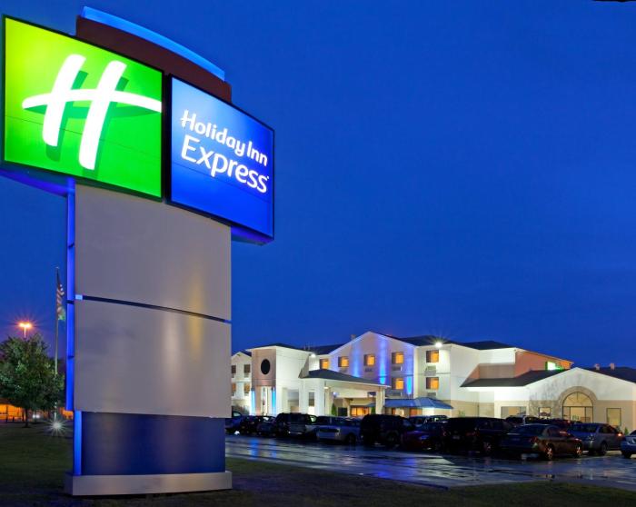 holiday inn express pittsburgh north by ihg