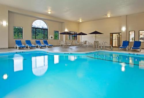holiday inn express pittsburgh north by ihg