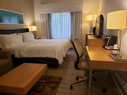 holiday inn express pittsburgh north by ihg