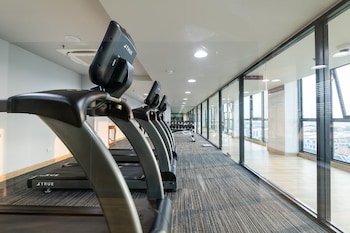 tk palace hotel and convention