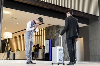 tk palace hotel and convention