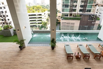 tk palace hotel and convention