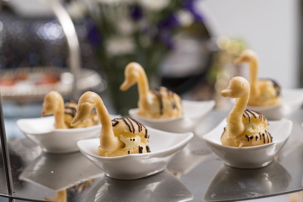 tk palace hotel and convention