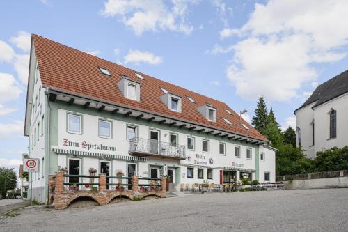 zum spitzbuam