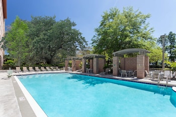 Embassy Suites By Hilton Tampa Usf Near Busch Gardens,Near University Of South Florida,4 star