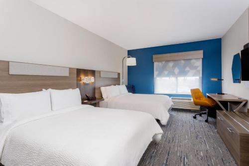 holiday inn express and suites tampa stadium area