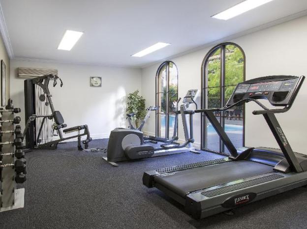 mantra on jolimont melbourne