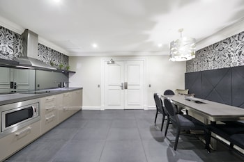 the sebel melbourne flinders lane