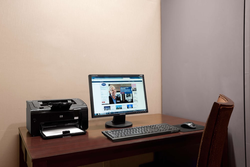 hampton inn by hilton boston cambridge