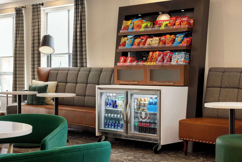 hampton inn by hilton boston cambridge