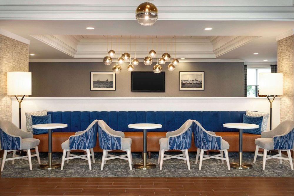hampton inn by hilton boston cambridge