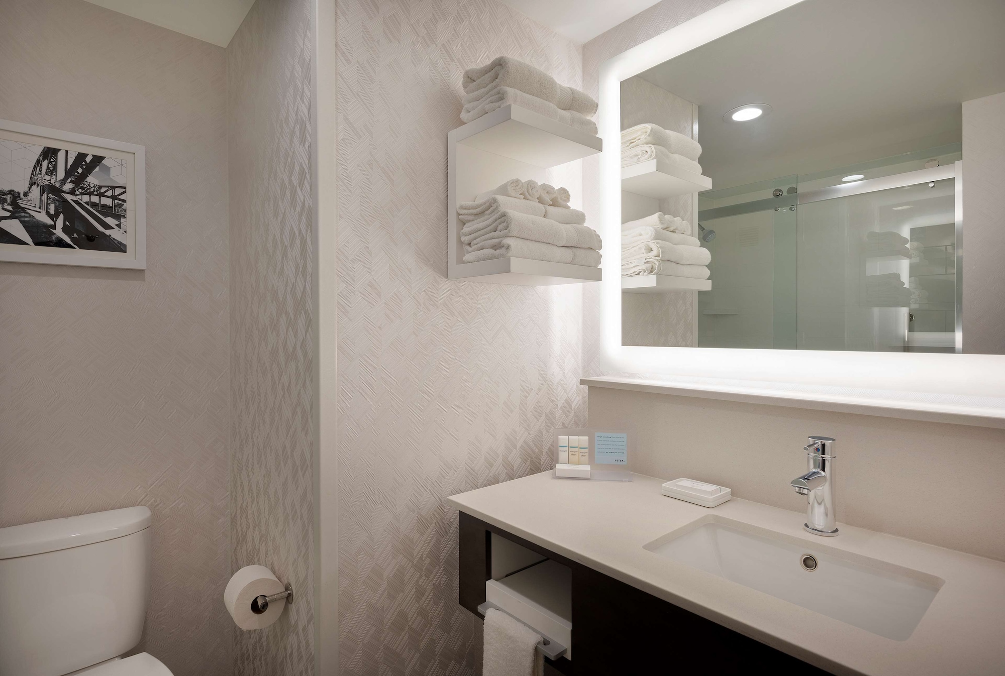 hampton inn by hilton boston cambridge