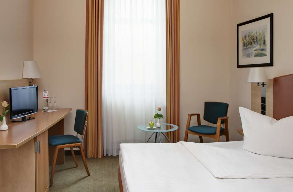intercityhotel berlin ostbahnhof