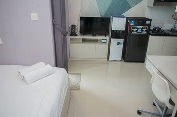 fancy and comfy studio at b residence apartment