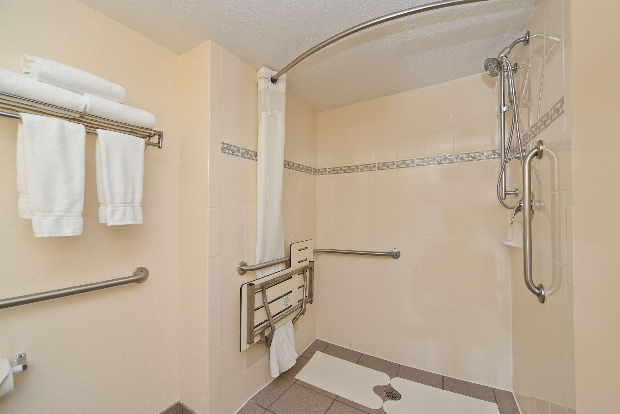 holiday inn express vero beach by ihg