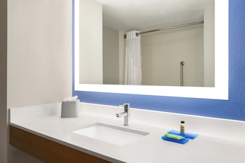 holiday inn express vero beach by ihg
