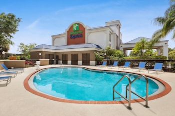 holiday inn express vero beach by ihg
