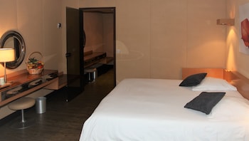 amiraute hotel golf deauville