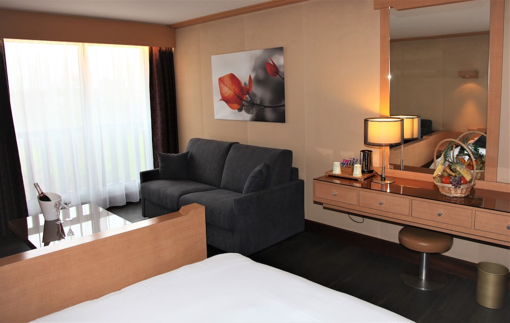 amiraute hotel golf deauville